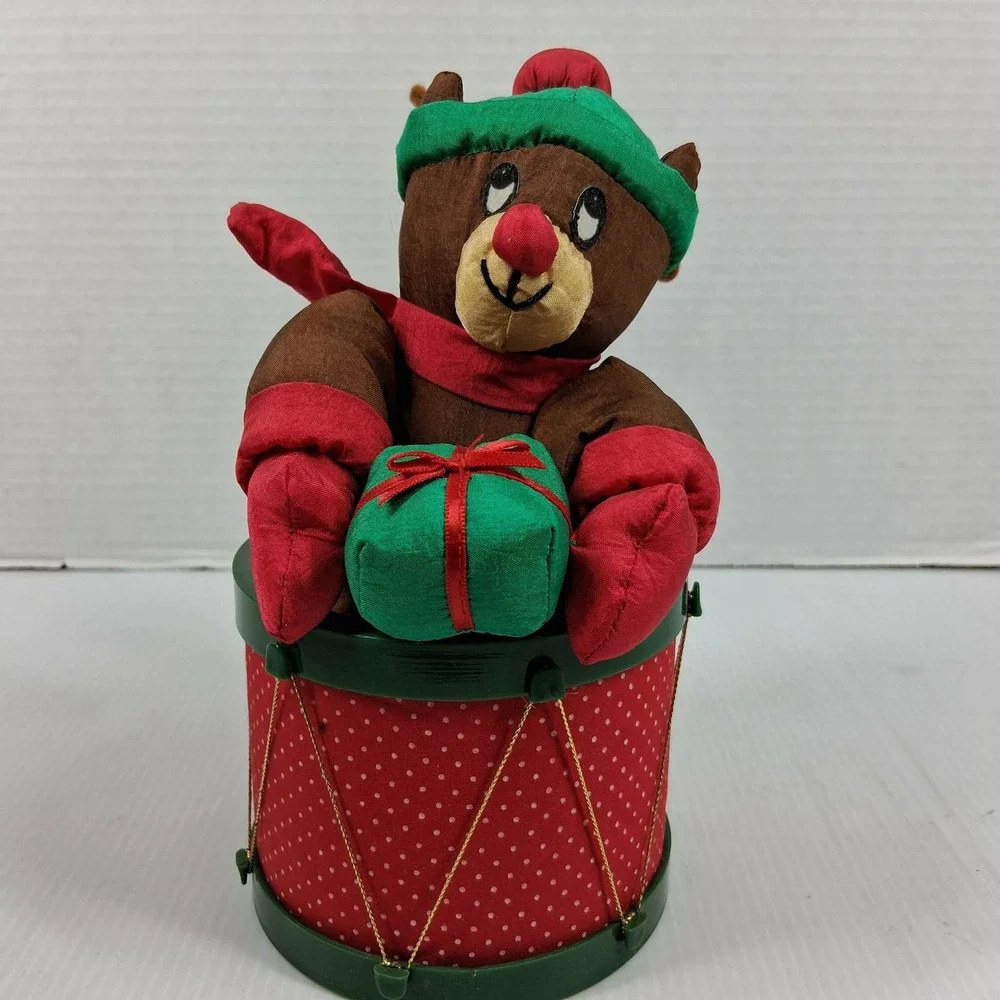 Vintage 1992 International Silver Co Reindeer Motion Musical Jingle Bells Toy